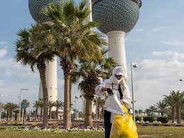 «الشباب» ومركز العمل التطوعي ينظمان حملة «كفو» لرفع مخلفات الاحتفالات بالأعياد الوطنية