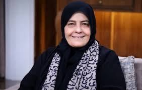 الكويتية حذامى المطوّع قصص ومواقف مؤثرة في العمل الإنساني