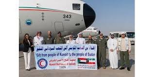 ممثلو الجهات المشاركة في حملة «الكويت بجانبكم»