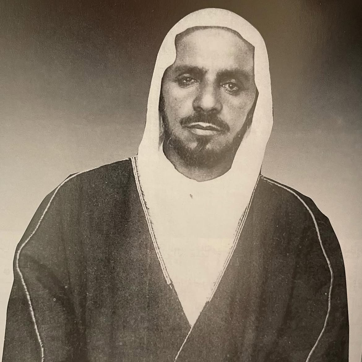 أحمد بن خميس الجيران الخلف